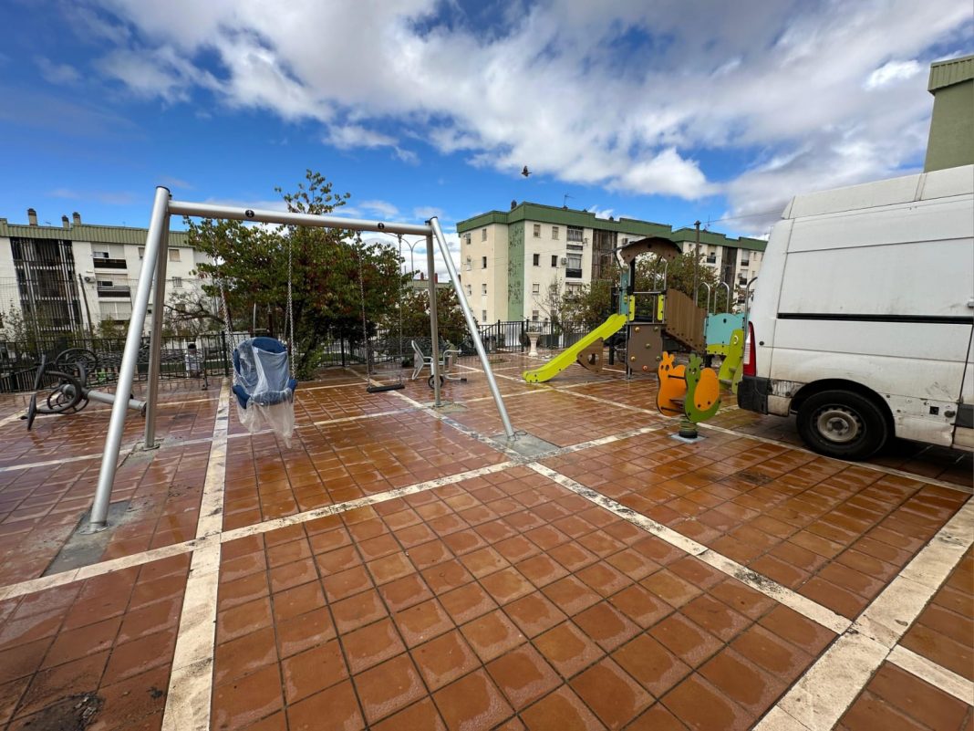 Obras de ampliación del parque infantil del Fuerte en Ronda