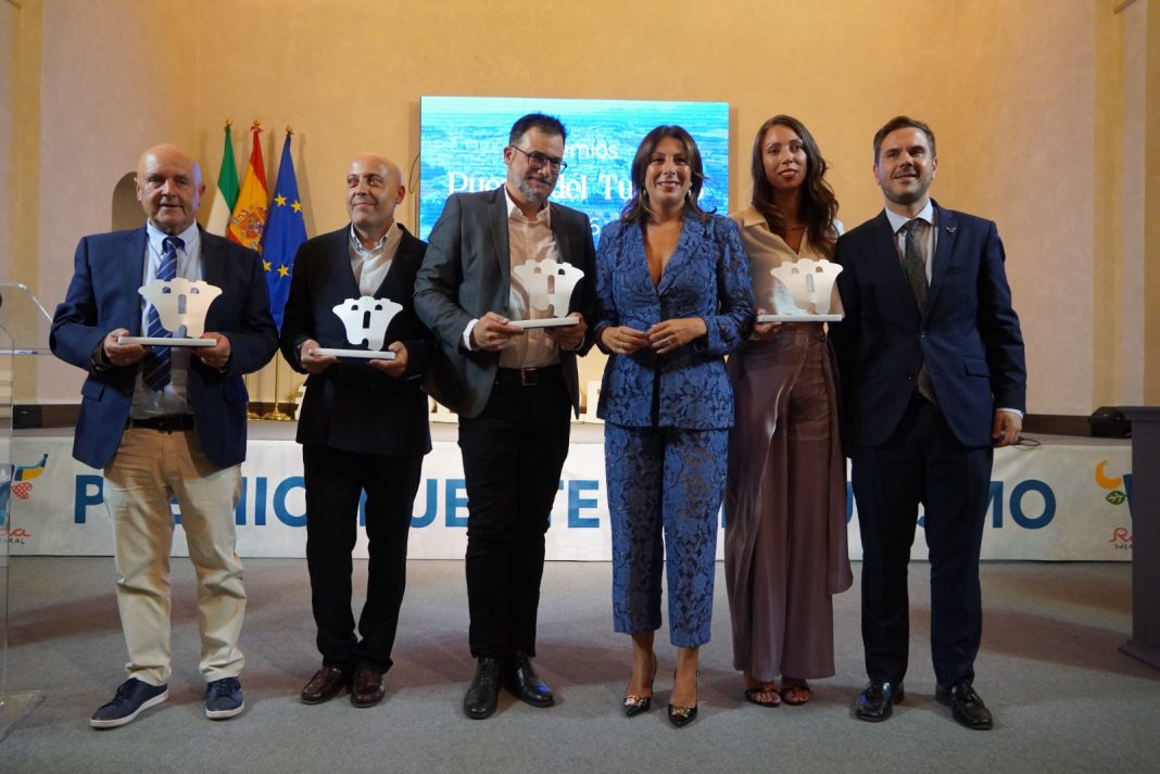 Entrega de los Premios Puente del Turismo 2026 en el Convento de Santo Domingo de Ronda