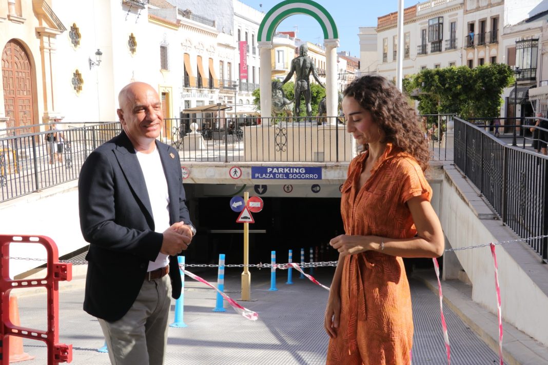 Entrada del parking de la Plaza del Socorro en Ronda