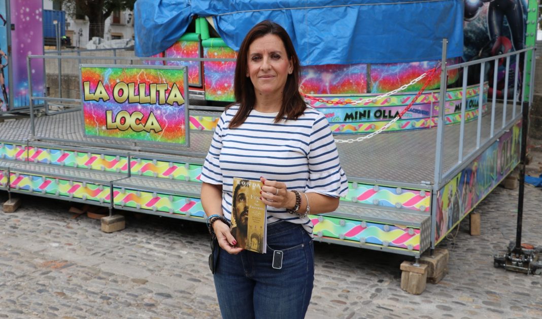 Atracciones instaladas en el ruedo de la Alameda para la Feria del Barrio de San Francisco