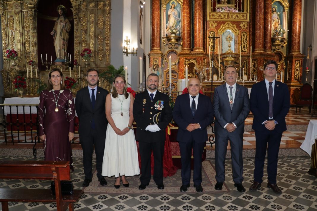 Agentes de la Policía Nacional durante la celebración de sus patronos