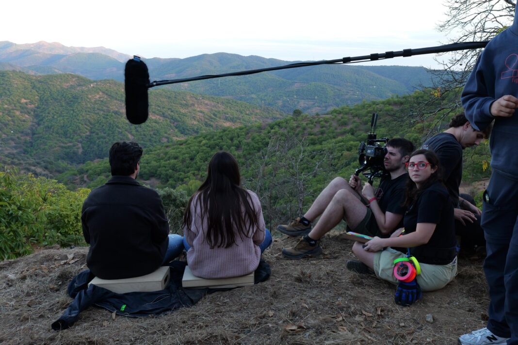 rodaje-corto-alto-genal (1) Rodaje de vecinos y escolares del Alto Genal para un cortometraje